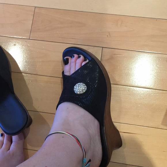 Shoes - Slip ons shoes ❤️